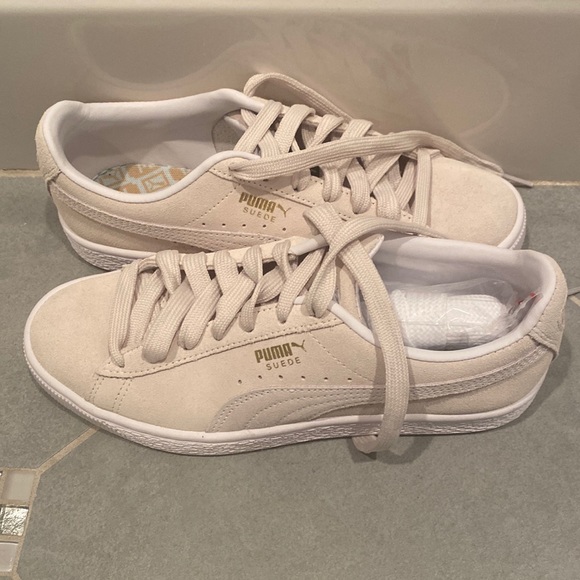 Puma Shoes - Cream Puma Suede Classic  Sneakers Size 7